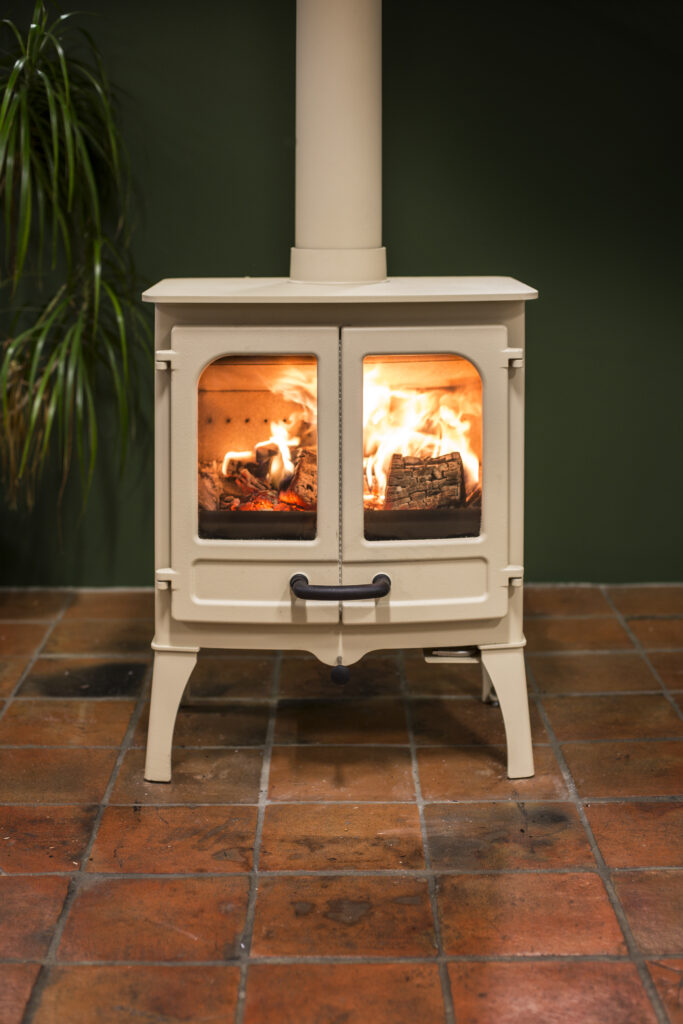 Poêle à bois robuste CHARNWOOD Island 1